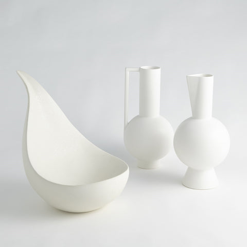 Classic Pitcher Matte White